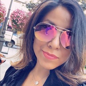 Meet your Posher, Norma